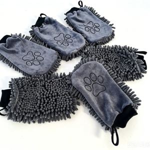 ultra absorbent chenille dog bath gloves, soft thick pet grooming gloves, anti slip elastic cleaning gloves for dogs cats, quick drying dehairing pet washing accessories