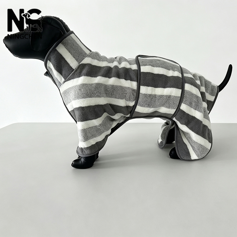 factory direct wholesale super absorbent coral fleece pet drying robe adjustable dog bath robe quick dry pet grooming coat factory direct wholesale super absorbent coral fleece pet drying robe adjustable dog bath robe quick dry pet grooming coat
